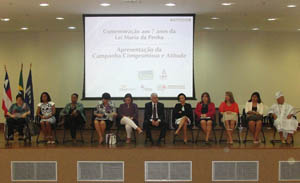 Autoridades do judiciário e poder executivo se reúnem para apresentação da Campanha Compromisso e Atitude na Bahia (Fotos: Géssica Brandino) Autoridades do judiciário e poder executivo se reúnem para apresentação da Campanha Compromisso e Atitude na Bahia (Fotos: Géssica Brandino)
